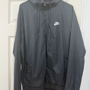 Nike Men's Charcoal Windbreaker